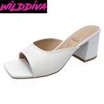 ELDA-35 WHOLESALE WOMEN'S LOW HEEL SANDALS