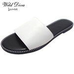 SNOW-11A WHOLESALE WOMEN'S FLAT SANDALS ***VERY LOW STOCK