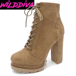 VIVIAN-01 WHOLESALE WOMEN'S LUG SOLE BOOTS ***VERY LOW STOCK